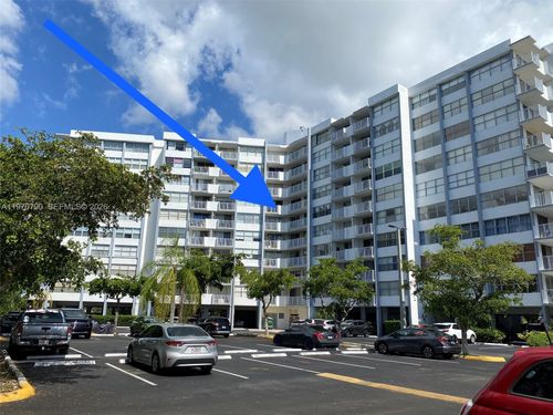 701e-1300 Ne Miami Gardens Dr, North Miami Beach, FL, 33179 | Card Image