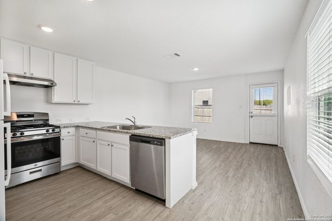 20305 Andalusite Way, House other with 3 bedrooms, 3 bathrooms and null parking in San Antonio TX | Image 10