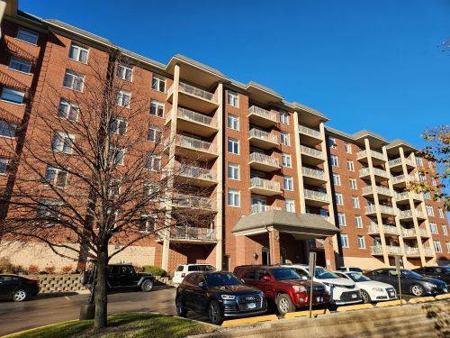 unit-410-8440 Callie Ave, Morton Grove, IL, 60053-5012 | Card Image