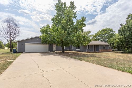 4907 Vena Ln, Stillwater, OK, 74075-0912 | Card Image