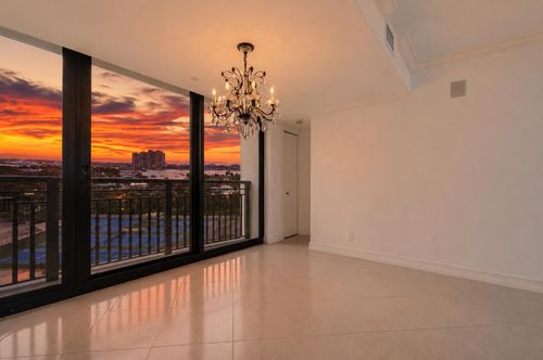 8-a-3000 N Ocean Drive, Singer Island, FL, 33404 | Card Image
