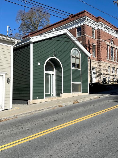 75 Bridge St, Catskill, NY, 12414-1642 | Card Image