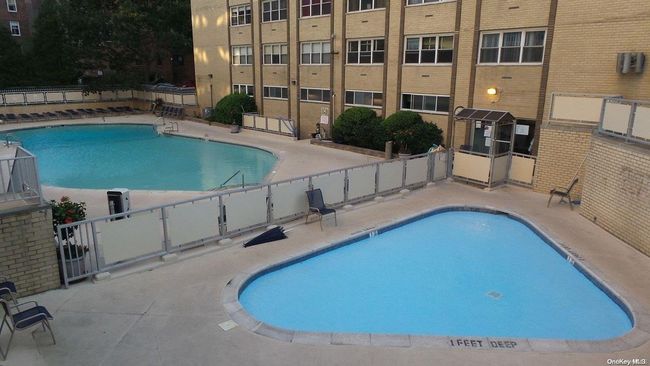 APT-10K - 102-10 66 Th Rd, Home with 1 bedrooms, 1 bathrooms and null parking in Forest Hills NY | Image 11