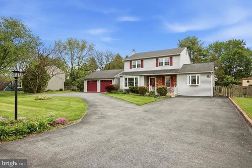 328 Courtland Ave, HARLEYSVILLE, PA, 19438-1660 | Card Image