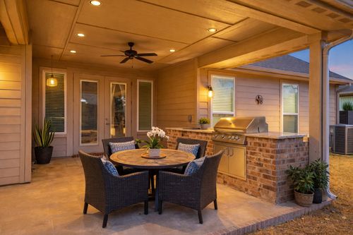 142 Dogwood Dr, Krugerville, TX, 76227-1691 | Card Image