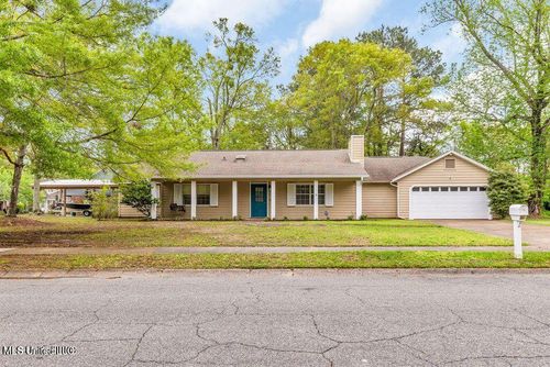 139 Booth Cir, Ocean Springs, MS, 39564-8505 | Card Image