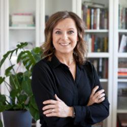 Michelle Keefe