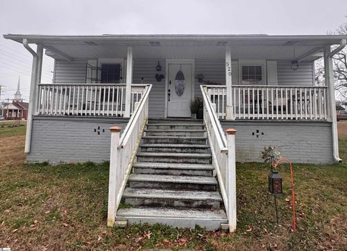 520 Buncombe St, woodruff, SC, 29388-1507 | Card Image