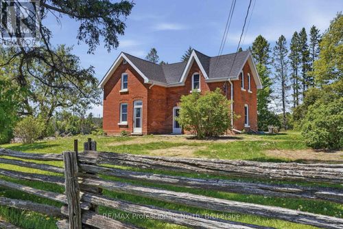 230 Pickerel & Jack Lake Road, Armour, ON, P0A1C0 | Card Image
