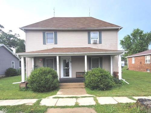 104 E Pine St, New Market, IN, 47965-5036 | Card Image