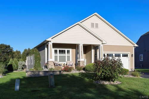 8193 Fenimore Ct, Liverpool, NY, 13090-6891 | Card Image