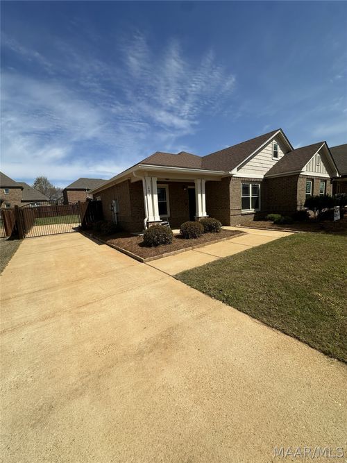 291 Meadowview Ln, Prattville, AL, 36066-1955 | Card Image