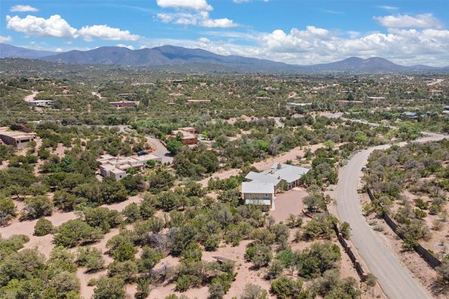 1015 Mansion Ridge Rd, House other with 2 bedrooms, 3 bathrooms and 6 parking in Santa Fe NM | Image 70