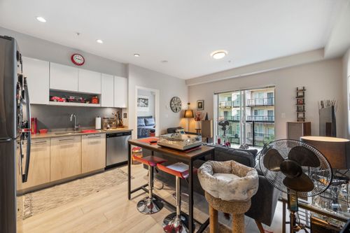 316-13768 108 Ave, Surrey, BC, V3T0L9 | Card Image
