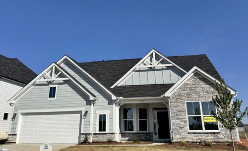 323 Goodwin Dr, Woodruff, SC, 29388 | Card Image