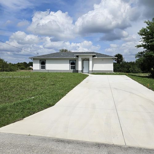 1901 W 11th St, LEHIGH ACRES, FL, 33972-8341 | Card Image
