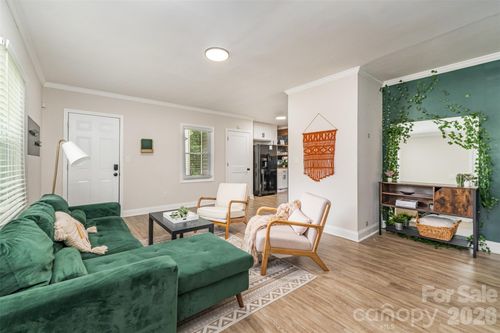 2601 Ashley Rd, Charlotte, NC, 28208-4901 | Card Image