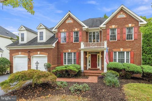 3811 Bell Manor Ct, Falls Church, VA, 22041-1665 | Card Image
