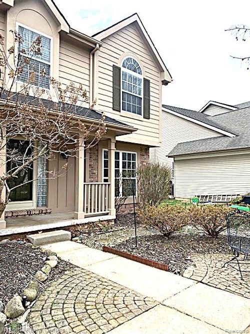 1890 Plumridge Ct, Commerce Twp, MI, 48390-3971 | Card Image