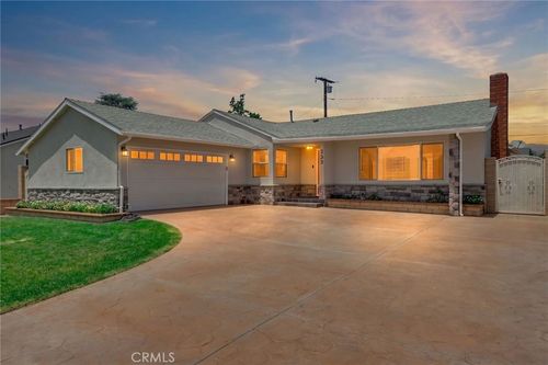 233 E Tudor St, Covina, CA, 91722-2850 | Card Image