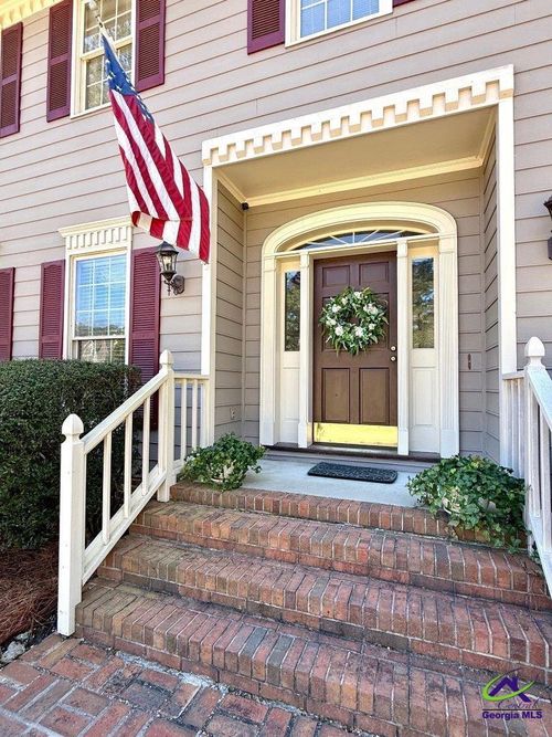 134 Ashford Park, Macon, GA, 31210-8009 | Card Image