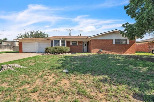 704 Boyd Ave, Midland, TX, 79705-8919 | Card Image