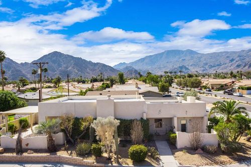 51770 Eisenhower Dr, La Quinta, CA, 92253-3194 | Card Image