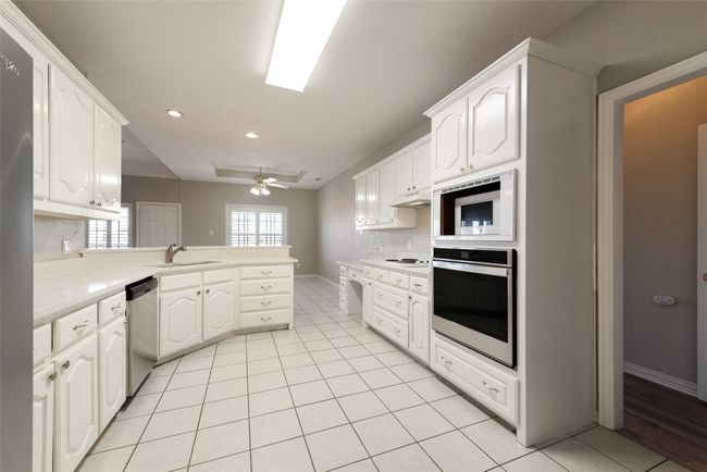 1225 E Remington Park Dr, House other with 4 bedrooms, 2 bathrooms and null parking in Terrell TX | Image 6