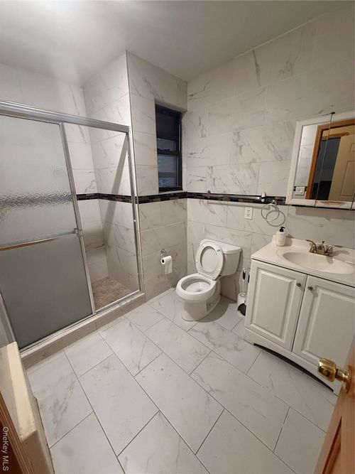 51 Van Horn St, Elmhurst, NY, 11373-4363 | Card Image