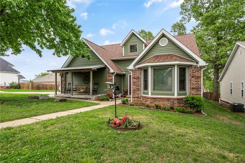 2906 Northaven Dr, Bentonville, AR, 72712-7523 | Card Image