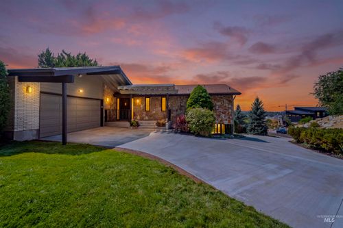 1113 E Santa Maria Dr, Boise, ID, 83712-6526 | Card Image