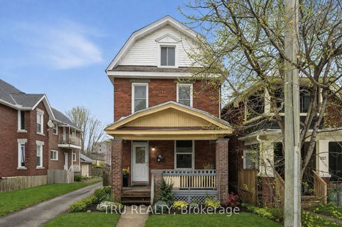 355 Cambridge St N, Ottawa, ON, K1R7B3 | Card Image