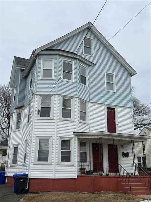 63 Chandler Ave, Pawtucket, RI, 02860-2529 | Card Image