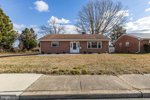 717 N Church Ave, MILFORD, DE, 19963-1215 | Card Image