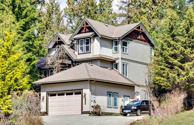 179 Sparks Way, House other with 6 bedrooms, 4 bathrooms and 6 parking in Anmore BC | Image 1