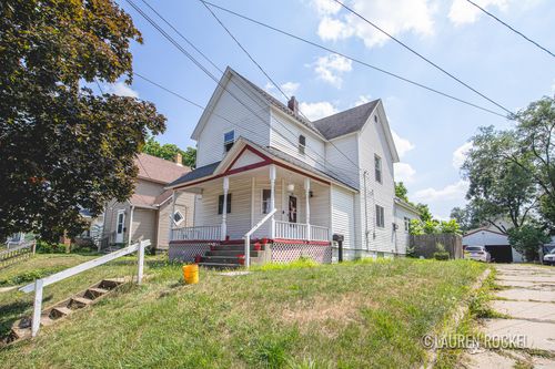 126 Page St, Grand Rapids, MI, 49505-5052 | Card Image