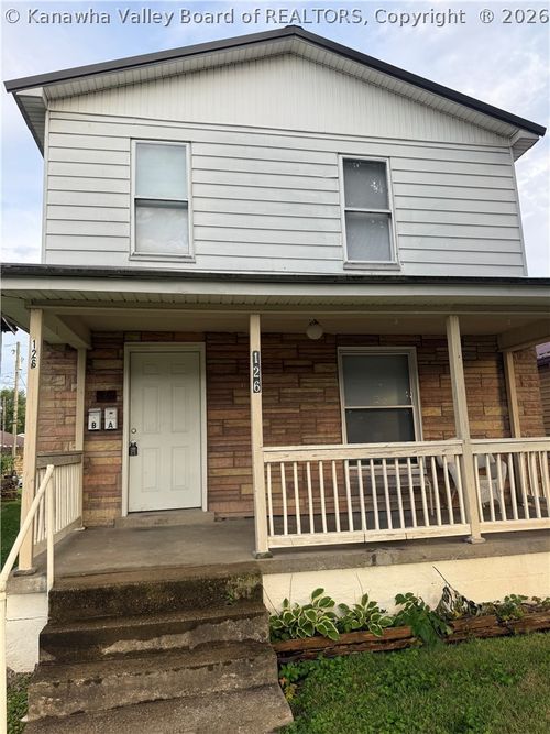 126 5th Ave, South Charleston, WV, 25303-1425 | Card Image