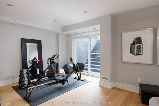 242 Sutherland Dr, House other with 6 bedrooms, 6 bathrooms and 2 parking in East York ON | Image 46