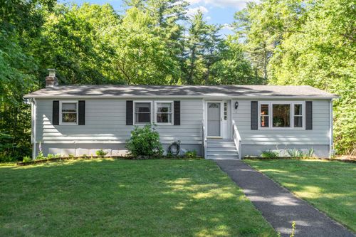 7 Al St, Derry, NH, 03038-5270 | Card Image