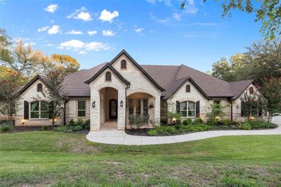 10514 Ravenswood Road, House other with 6 bedrooms, 4 bathrooms and null parking in Granbury TX | Image 2