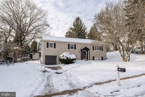 310 Buchanan Dr, COATESVILLE, PA, 19320-3119 | Card Image