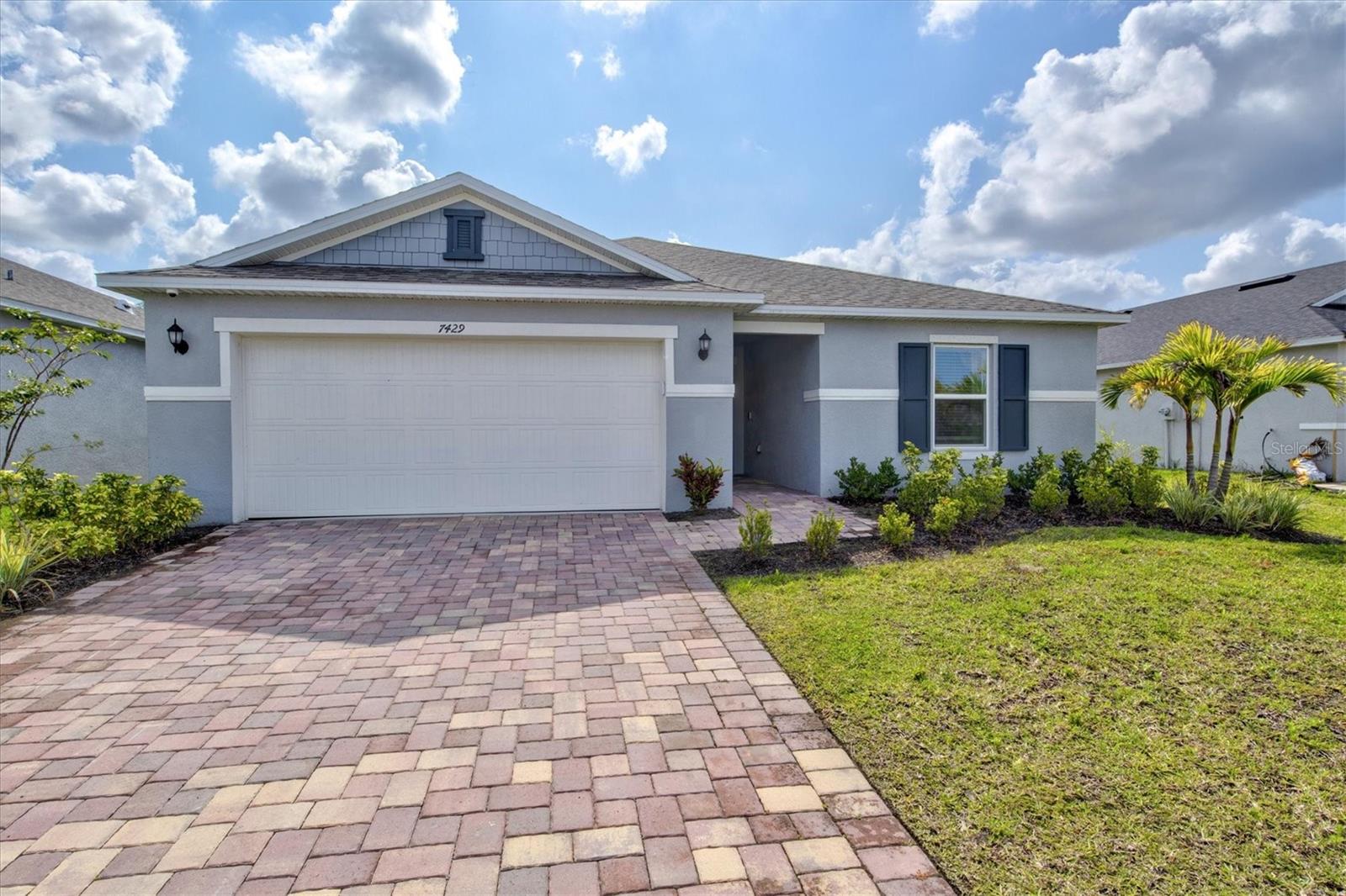 35th Ln, Sarasota, FL 34243