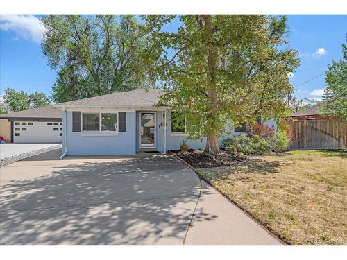3040 Grape St, Denver, CO, 80207-2734 | Card Image