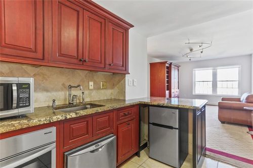 812-199 14th St Ne, Atlanta, GA, 30309-3684 | Card Image