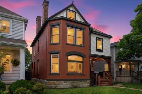 811 Oakwood Ave, Columbus, OH, 43206-1542 | Card Image