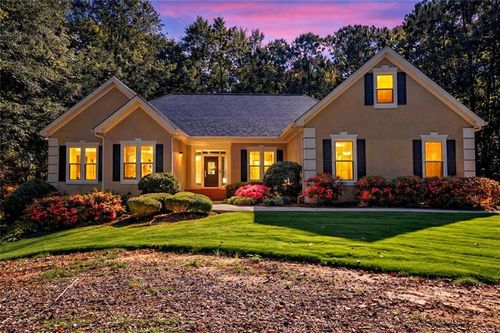 217 Windermere Cir, Newnan, GA, 30265-2220 | Card Image