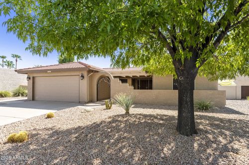 25425 S Sedona Dr, Sun Lakes, AZ, 85248-6635 | Card Image