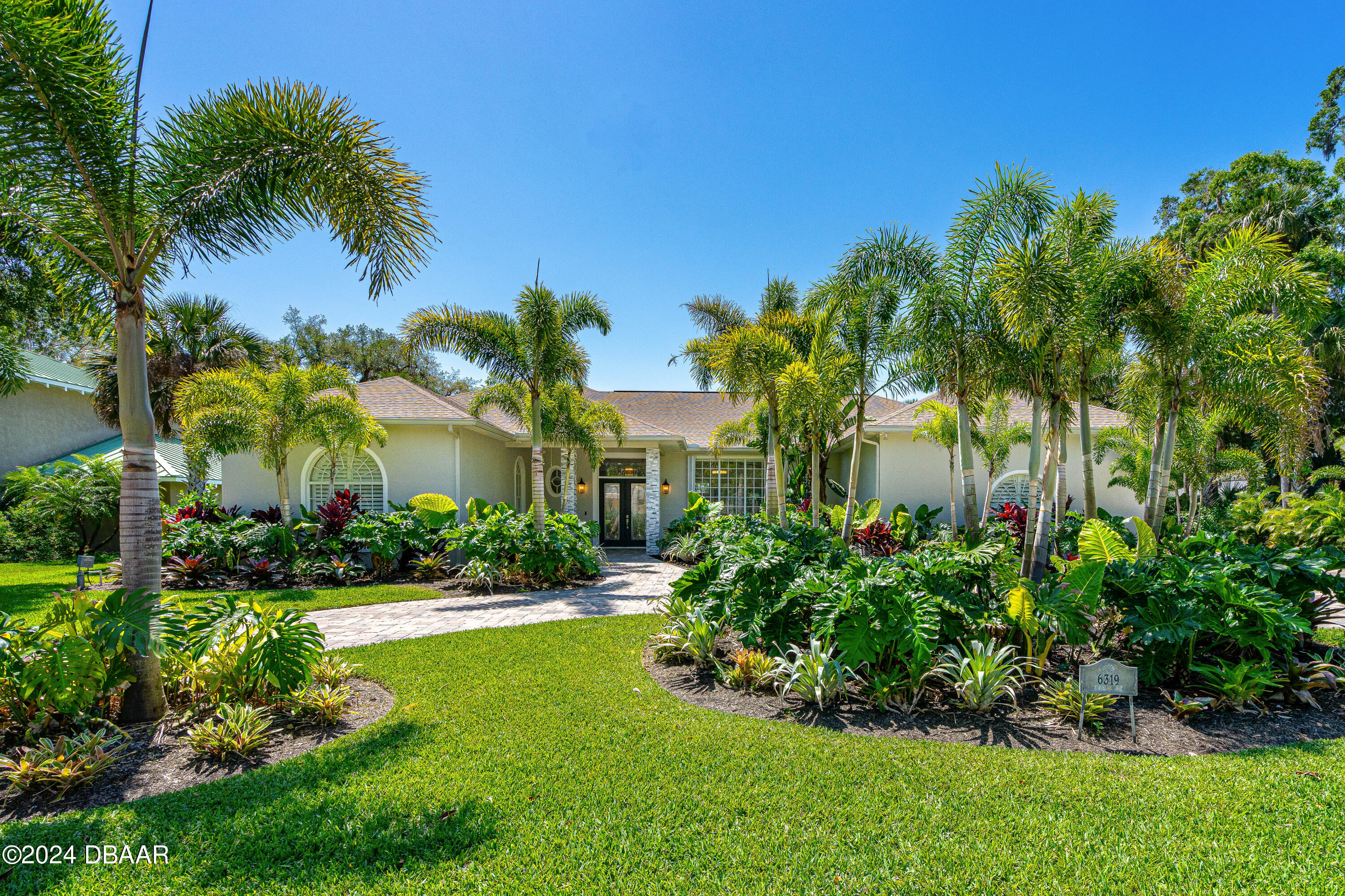 Palmas Bay Cir, Port Orange, FL 32127