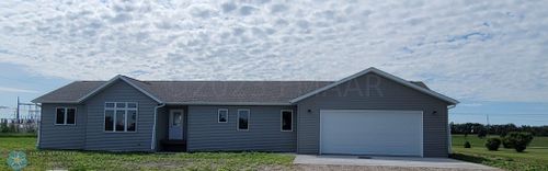 220 Lilac Circle, Forman, ND, 58032 | Card Image