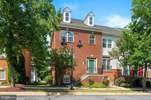 633 Spectator Ave, LANDOVER, MD, 20785-4550 | Card Image